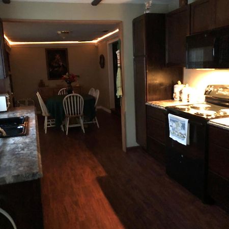 Cozy Cottage River House Weeki Wachee Exterior foto